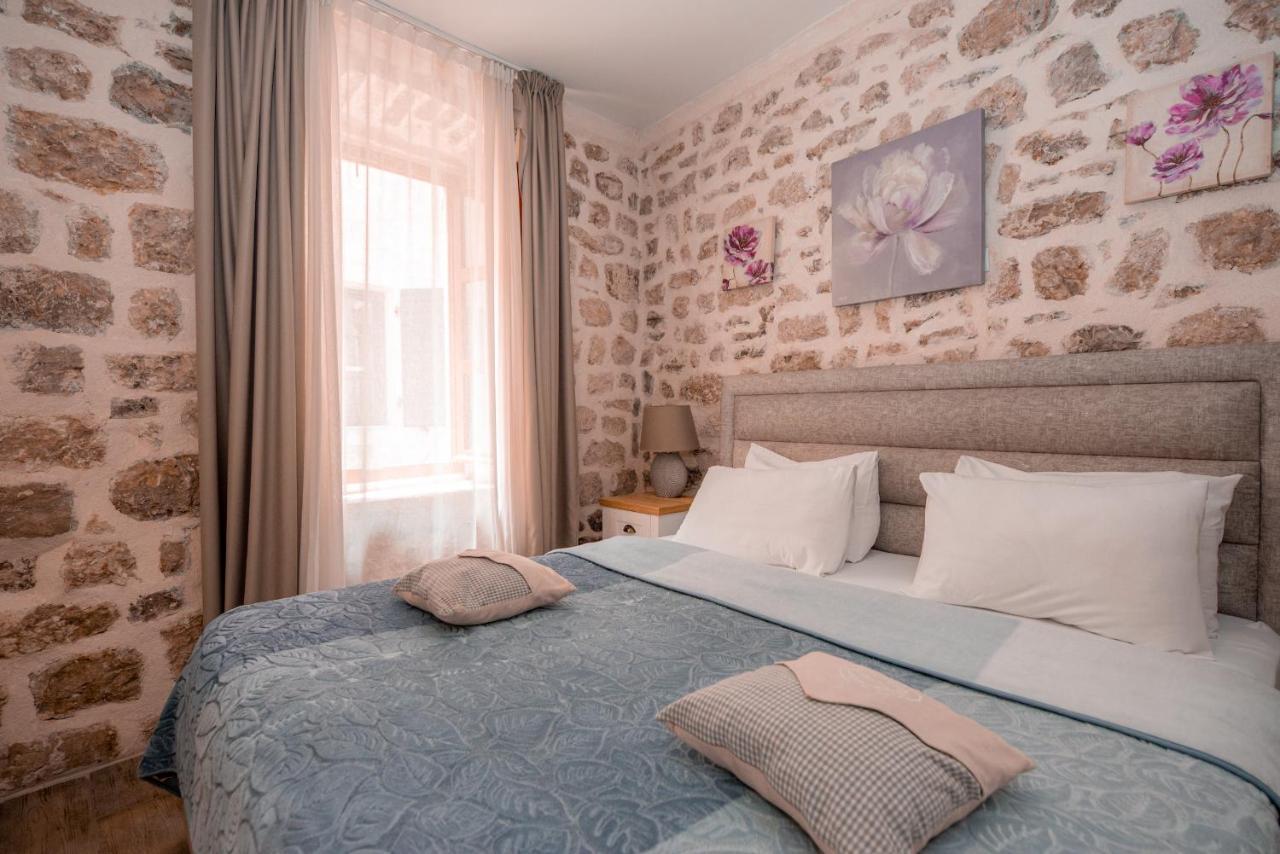 Antika Guesthouse Kotor Buitenkant foto