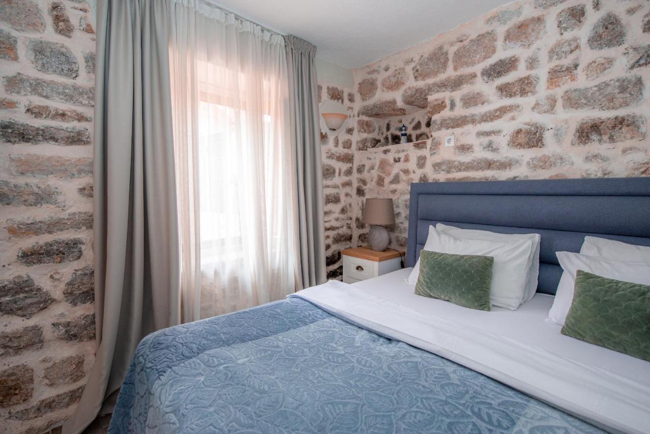 Antika Guesthouse Kotor Buitenkant foto