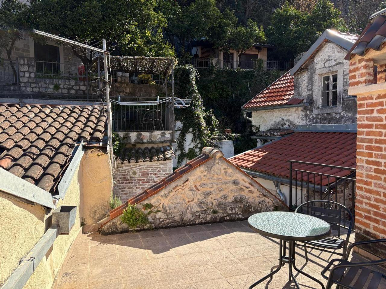 Antika Guesthouse Kotor Buitenkant foto