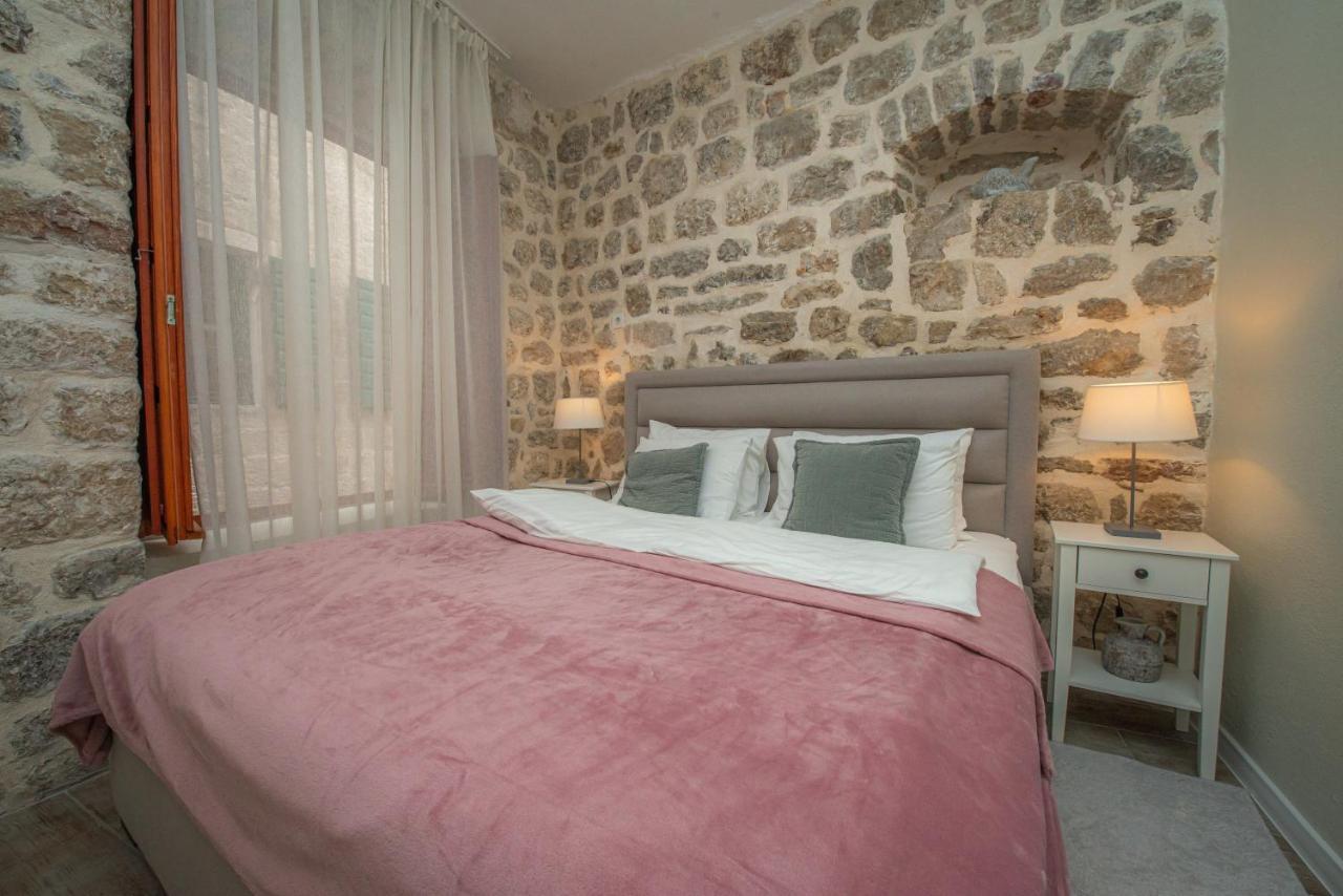 Antika Guesthouse Kotor Buitenkant foto