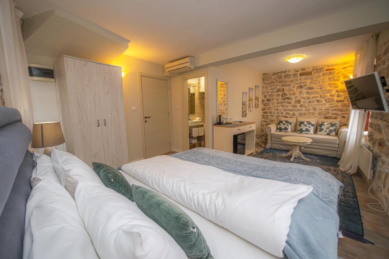 Antika Guesthouse Kotor Buitenkant foto